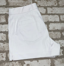Load image into Gallery viewer, Spanx 4" Shorts NEW!- (L)
