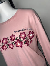 Load image into Gallery viewer, Abercrombie &amp; Fitch Tee- (S)
