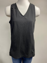 Load image into Gallery viewer, danskin Black active Tank top (XL)
