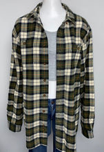 Load image into Gallery viewer, Car H Mens Flannel- (L TALL)

