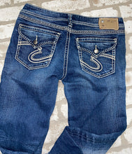 Load image into Gallery viewer, Silver Berkley Flap- (Size 28")
