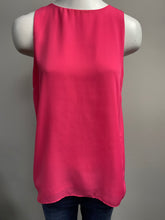 Load image into Gallery viewer, relativity pink tank top (S)
