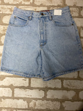 Load image into Gallery viewer, Z. cavaric denim shorts (9)
