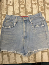 Load image into Gallery viewer, No Excuses Jean Shorts (13/14
