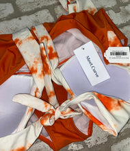 Load image into Gallery viewer, Meet Curve Swimsuit NEW!- (2X)
