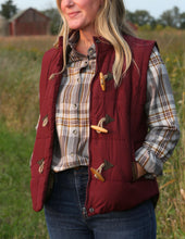 Load image into Gallery viewer, Legendary Whitetails Vest NEW!- (M)
