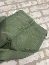 Load image into Gallery viewer, Old Navy Rockstar Skinny- (Size 0)
