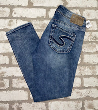 Load image into Gallery viewer, Silver Boyfriend Jeans- (Size 27")
