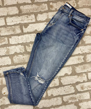 Load image into Gallery viewer, Kancan Straight Leg Jeans- (Size 27")
