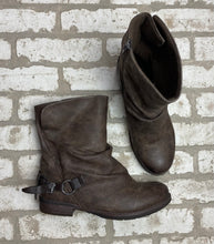 Load image into Gallery viewer, Jellypop Boots- (Size 10)
