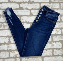 Load image into Gallery viewer, Kancan Skinny Jeans- (Size 2/26")
