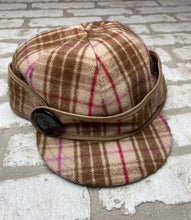 Load image into Gallery viewer, Stormy Kromer Plaid- (Size 7)
