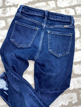 Load image into Gallery viewer, Kancan Skinny Jeans- (Size 2/26")
