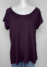 Load image into Gallery viewer, Champion Tee- (L)
