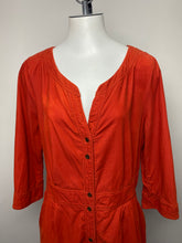 Load image into Gallery viewer, Anthropologie Maeve Corduroy- (12/L)

