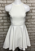 Load image into Gallery viewer, Windsor Dress- (S)

