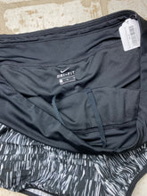 Load image into Gallery viewer, Nike Dri-Fit Running Shorts- (XL)
