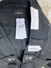 Load image into Gallery viewer, American Eagle Hi-Rise NEW!- (Size 14)
