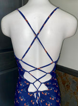 Load image into Gallery viewer, Cupshe Floral Swimsuit- (M)
