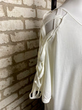 Load image into Gallery viewer, Zenana Open Shoulder- (1X)
