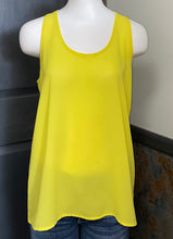 Load image into Gallery viewer, Brenda's Bow Tank- (S)
