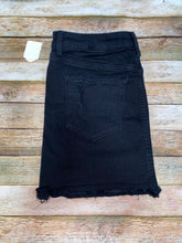 Load image into Gallery viewer, Vervet High Rise Skirt- (Size 28")

