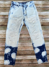 Load image into Gallery viewer, Fashion Nova BF Jeans NEW!- (Size 0)
